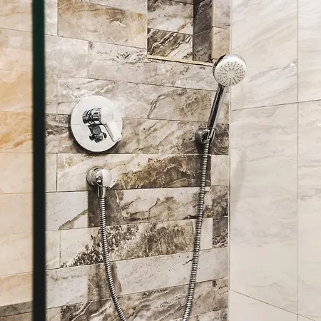 Hotel Domnitei Călimăneşti